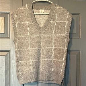a new day Gray Windowpane V-Neck Sweater Vest